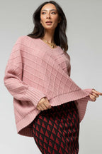 Dusty Pink Diamond V Neck Jumper