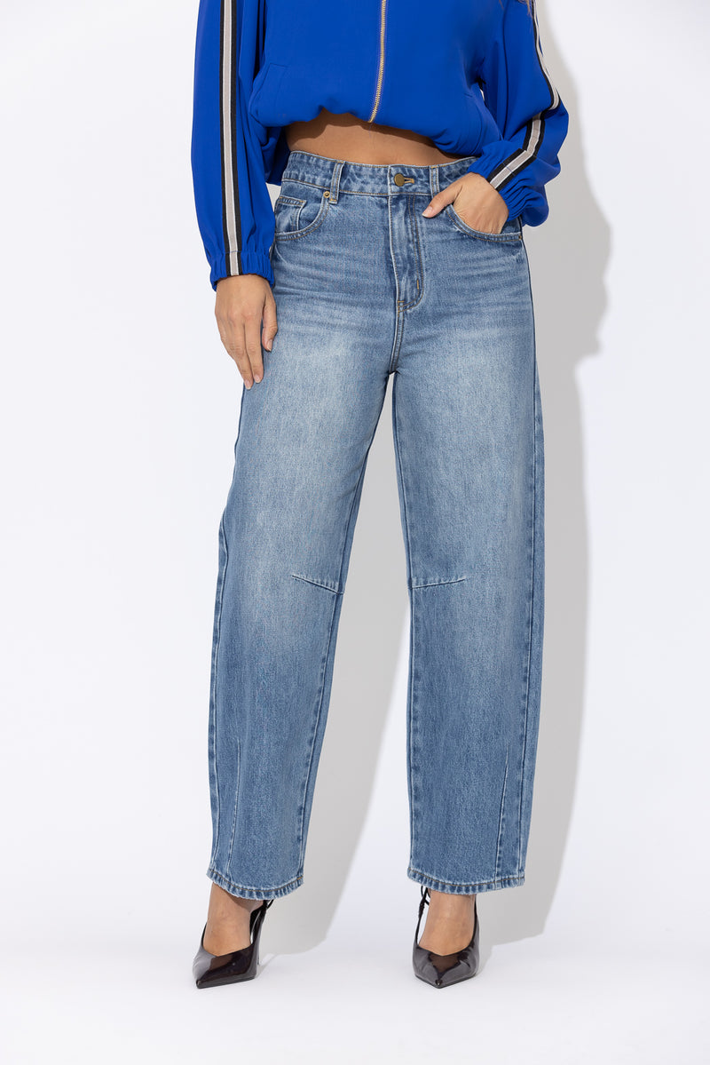 Mid Denim Cocoon Jean