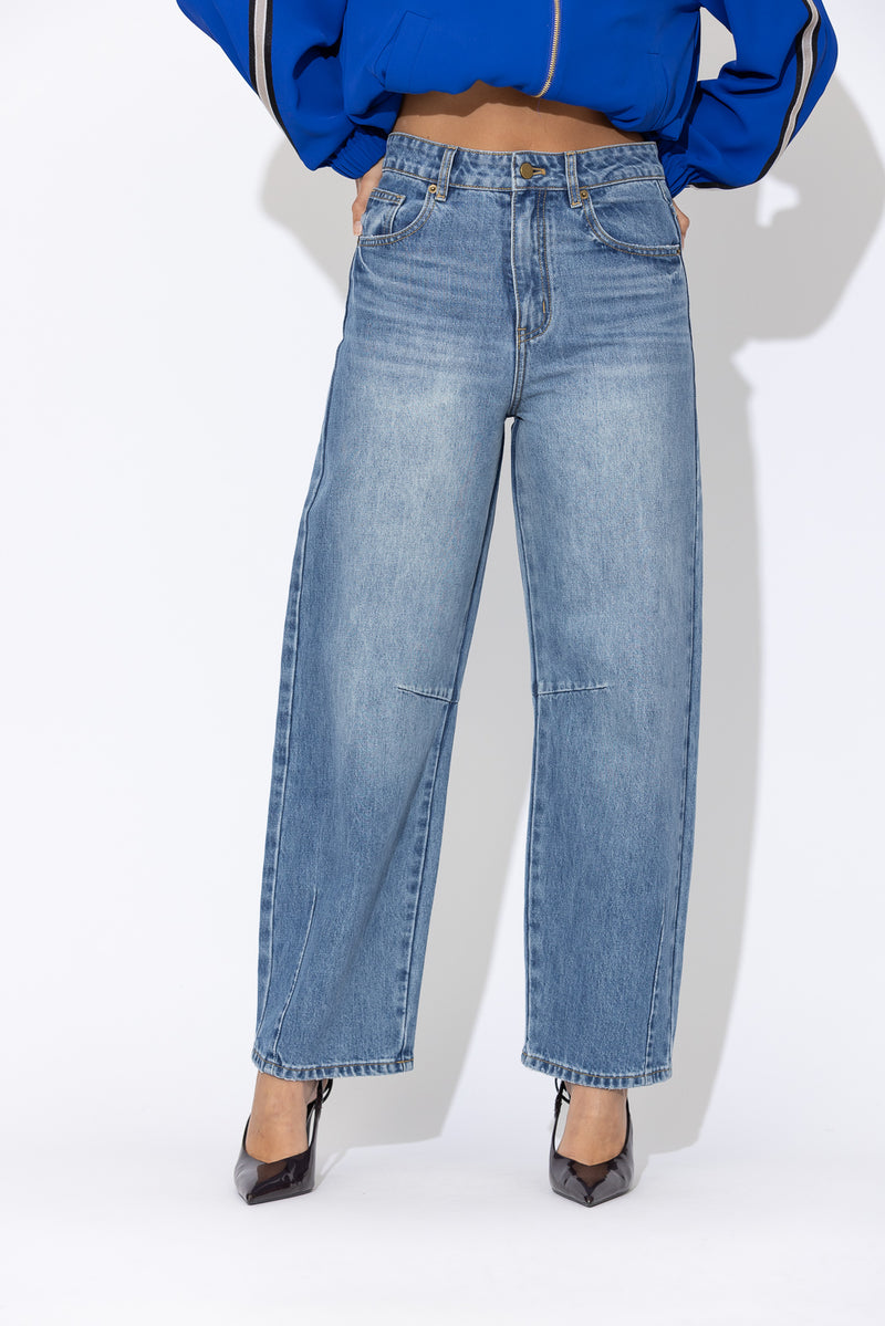 Mid Denim Cocoon Jean