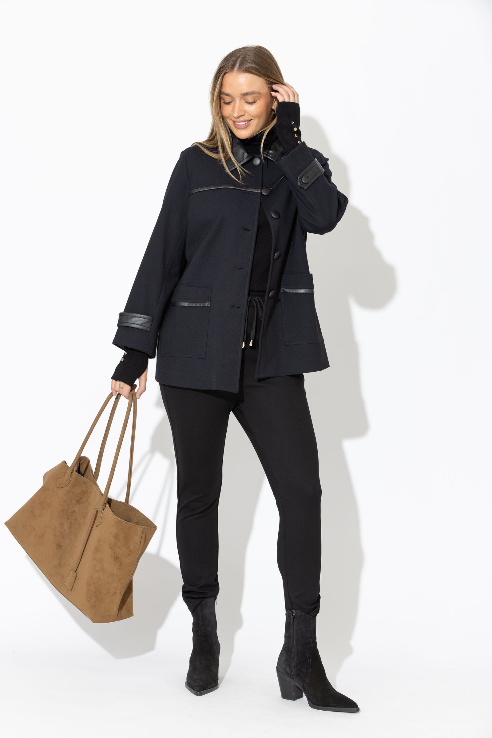 Black Ponte Jogger Pant