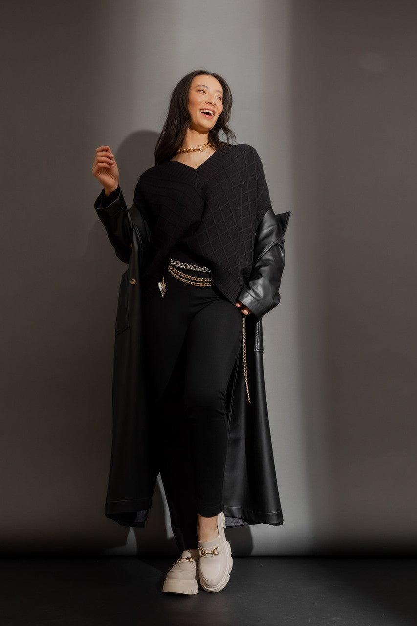 Black Diamond V Neck Jumper Black S/M