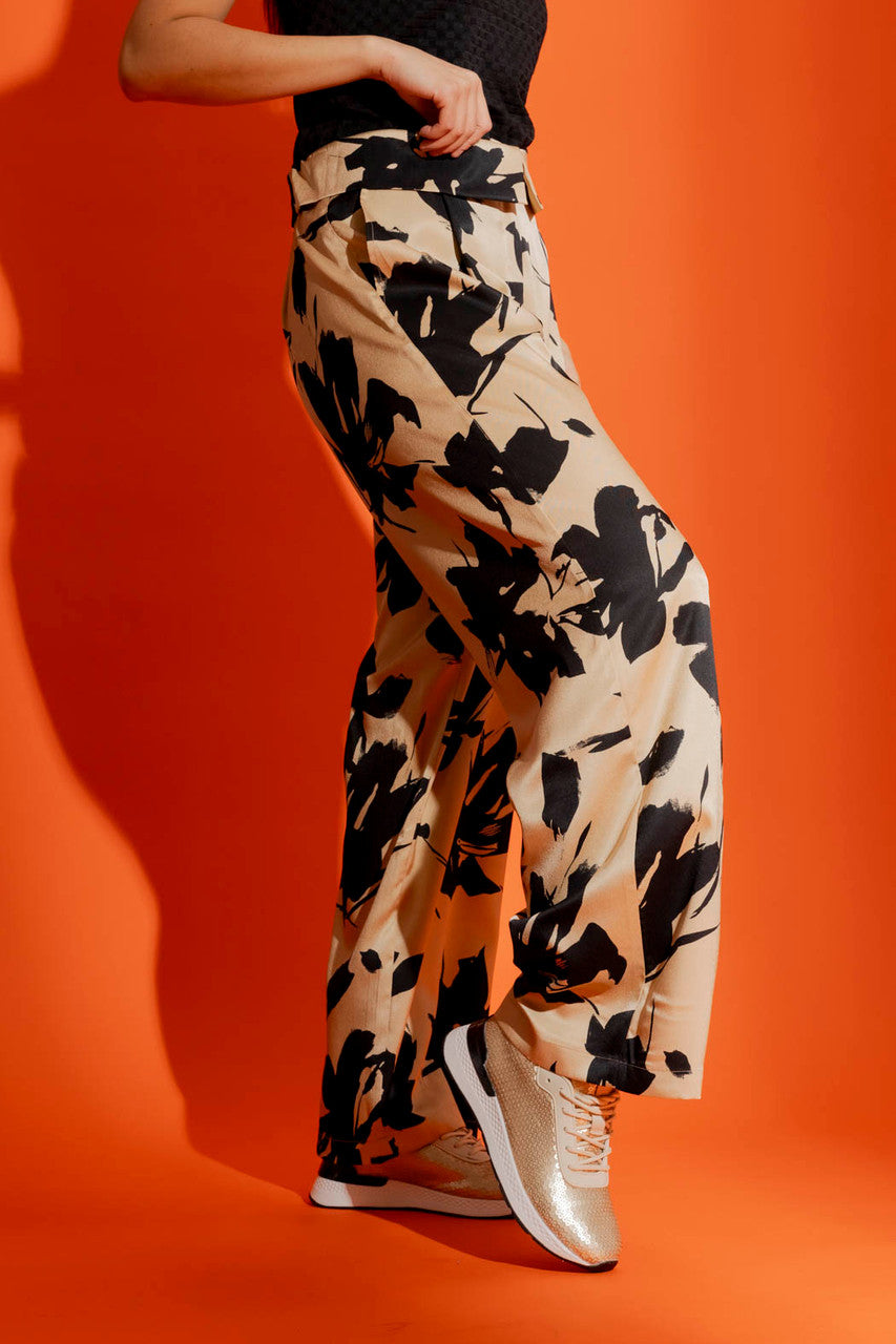 Beige / Black Paperbag Pants